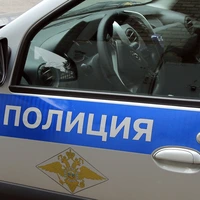 Водитель насмерть сбил самокатчика, бросил разбитую машину и сбежал